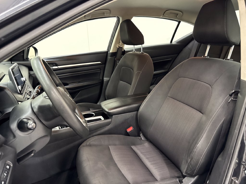 Used 2021 Nissan Altima 2.5 SV FWD image 15