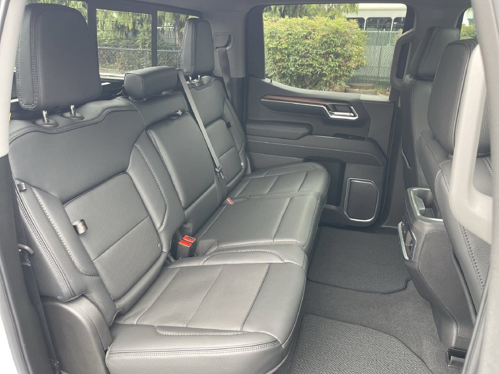 New 2026 GMC Sierra 1500 Denali w/ Denali Reserve Package AWD/4WD image 28