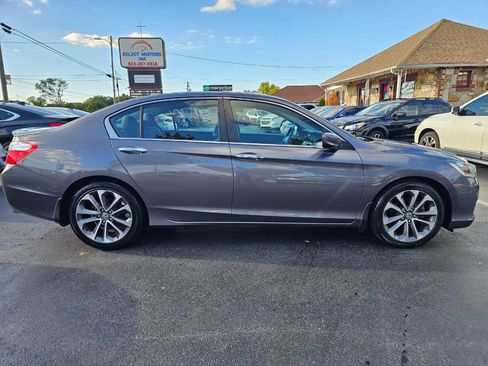 Used 2015 Honda Accord Sport image 6