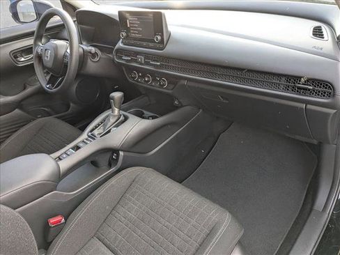 Used 2023 Honda HR-V LX image 21