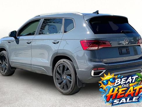 Used 2024 Volkswagen Taos SEL AWD/4WD image 14