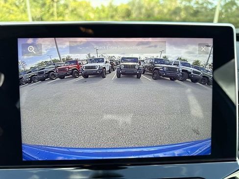 New 2026 Jeep Compass Latitude image 24