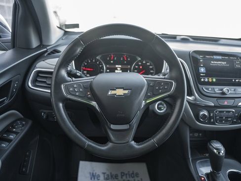 Used 2021 Chevrolet Equinox Premier image 32
