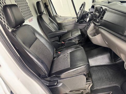 Used 2020 Ford Transit 250 Medium Roof RWD image 40