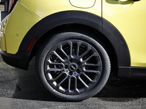 New 2026 MINI Cooper S image 6