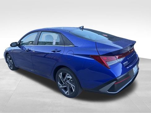 New 2026 Hyundai Elantra Limited w/ Cargo Package image 5