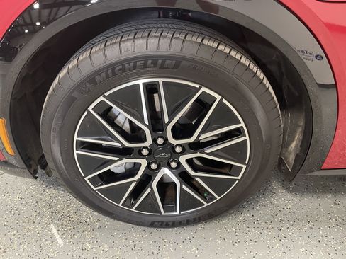 Used 2024 Ford Mustang Mach-E Premium image 30