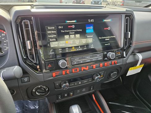 New 2026 Nissan Frontier PRO-4X w/ Tow Package AWD/4WD image 11