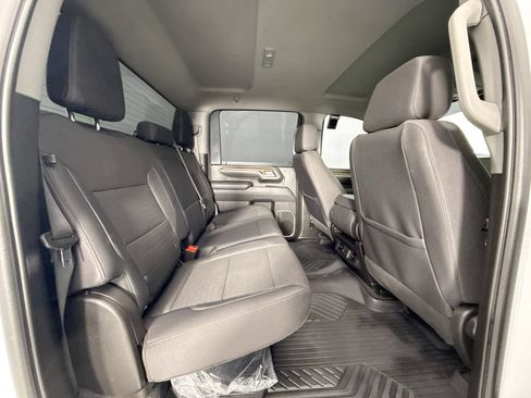 Used 2025 Chevrolet Silverado 2500 LT AWD/4WD image 27