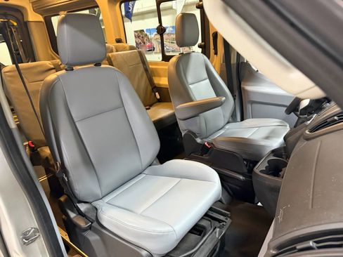 Used 2015 Ford Transit 250 148 Medium Roof image 38