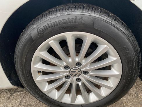 Used 2016 Volkswagen Passat 1.8T SE image 14