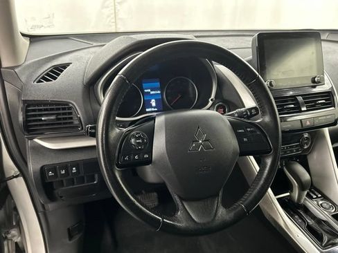Used 2023 Mitsubishi Eclipse Cross AWD image 7