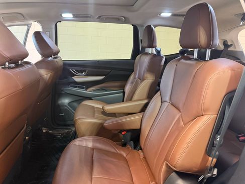 Used 2020 Subaru Ascent Touring w/ Popular Package #2A image 28