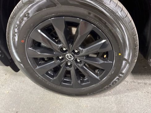 Used 2024 MAZDA CX-50 AWD 2.5 S w/ Premium Package image 39