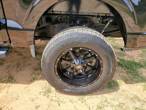 Used 2021 Ford F150 XLT w/ Equipment Group 302A High AWD/4WD image 8