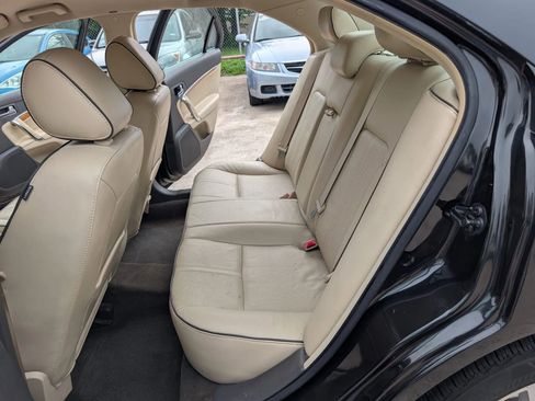 Used 2011 Lincoln MKZ w/ 101A Rapid Spec Order Code FWD image 9