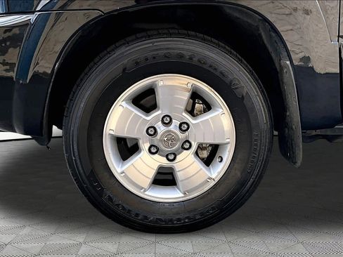 Used 2008 Toyota 4Runner SR5 RWD image 10