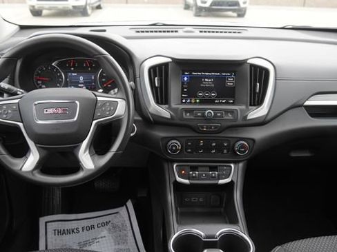Used 2024 GMC Terrain SLE image 14