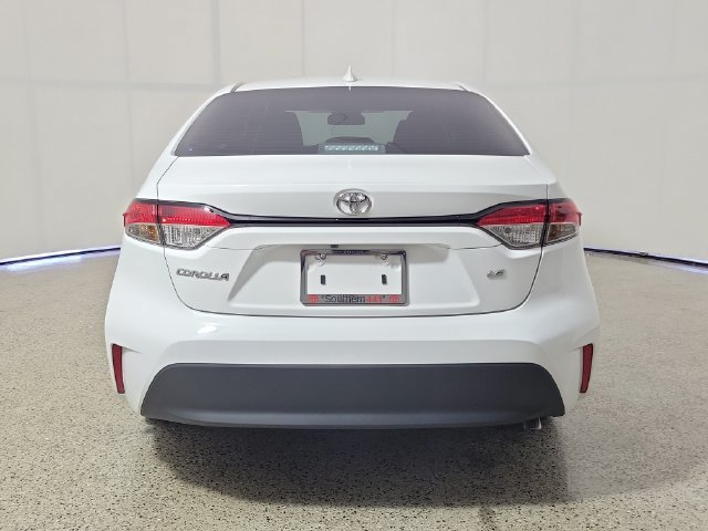 Used 2026 Toyota Corolla LE FWD image 6