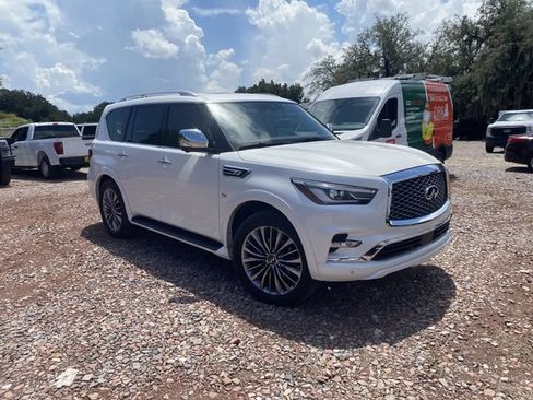 Used 2019 INFINITI QX80 Luxe w/ 22" Wheel Package RWD image 2