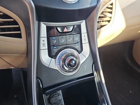 Used 2011 Hyundai Elantra GLS image 18