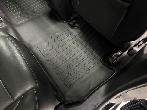 Used 2019 GMC Acadia SLT AWD/4WD image 37