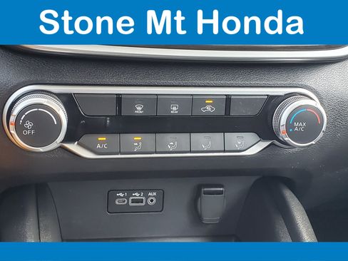 Used 2025 Nissan Altima 2.5 SV FWD image 27