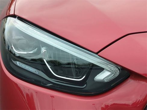 Used 2022 Mercedes-Benz C 300 4MATIC Sedan w/ Exclusive Trim Package image 9