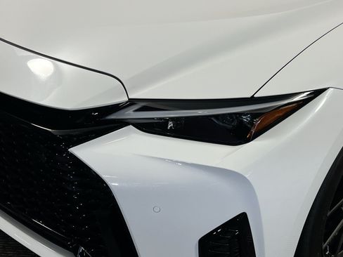 Used 2026 Lexus IS 350 F Sport RWD image 12