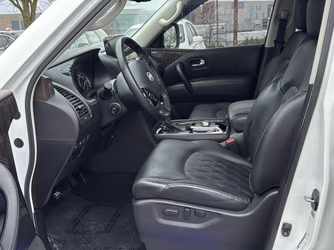 Used 2022 Nissan Armada Platinum image 8