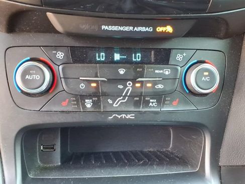 Used 2016 Ford Focus RS AWD/4WD image 21