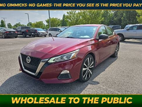 Used 2020 Nissan Altima 2.5 SR FWD image 3