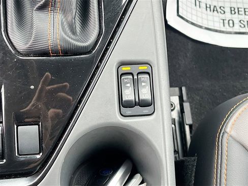 Used 2024 Subaru Crosstrek 2.5i Limited w/ Popular Package #4A image 19