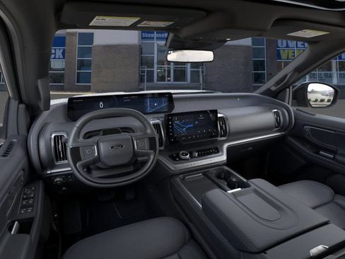 New 2025 Ford Expedition Platinum w/ Stealth Performance Package AWD/4WD image 9