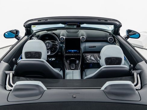 Used 2024 Mercedes-Benz SL 55 AMG 4MATIC image 38