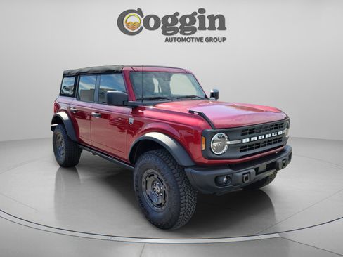 New 2025 Ford Bronco Big Bend w/ Black Diamond Package image 6