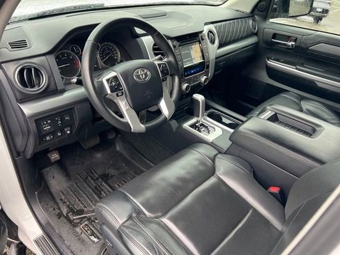 Used 2017 Toyota Tundra Platinum AWD/4WD image 16