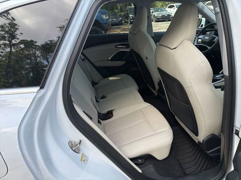 Certified 2025 Audi Q5 Premium Plus w/ Premium Plus AWD/4WD image 7