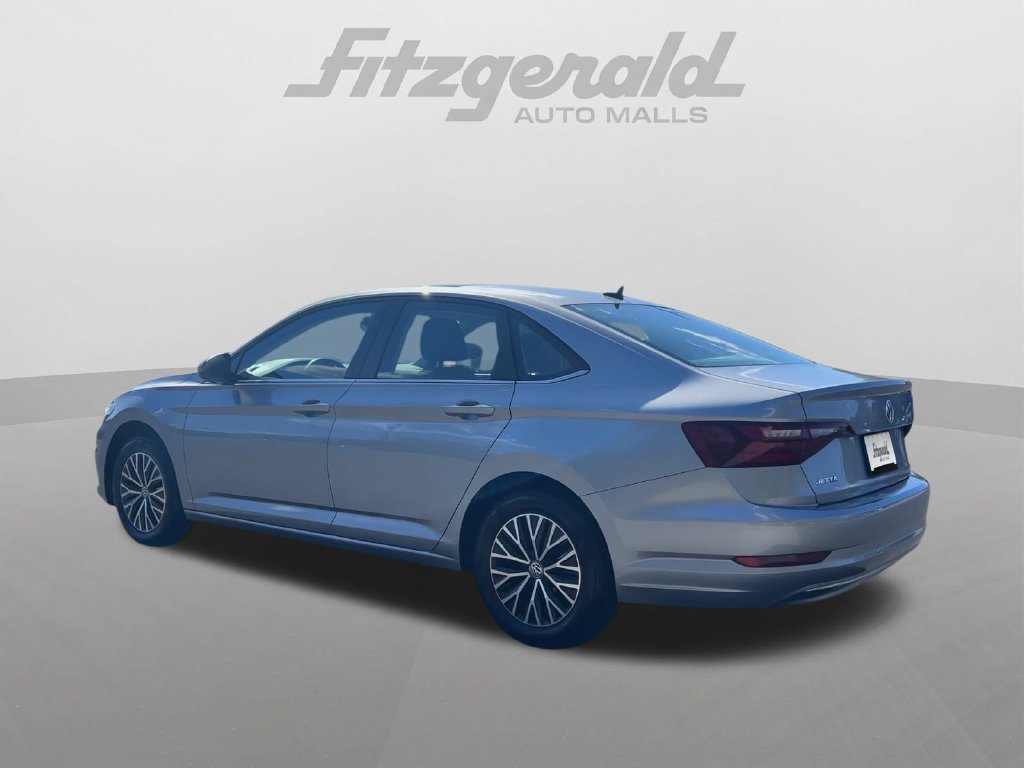 Used 2020 Volkswagen Jetta SE w/ SE Cold Weather Package FWD image 6