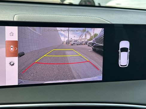 Used 2026 Genesis GV70 2.5T Select image 21