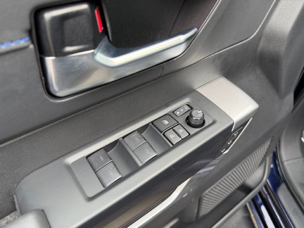 Used 2023 Toyota Tundra Platinum AWD/4WD image 21