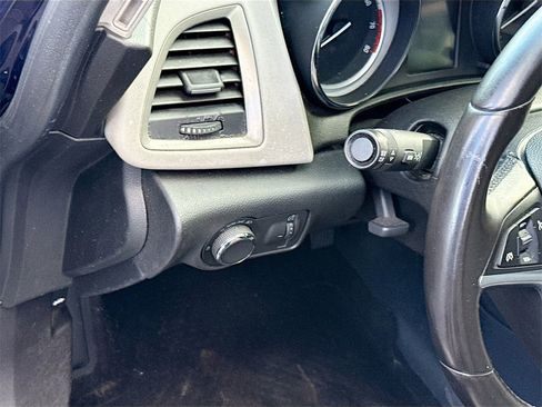 Used 2015 Buick Verano w/ Comfort Package image 11