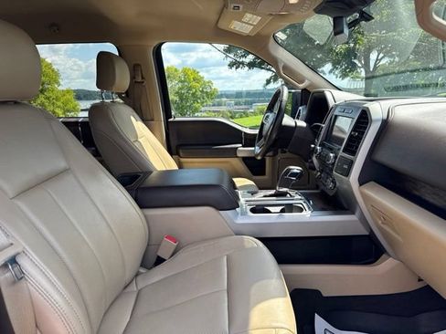 Used 2019 Ford F150 Lariat w/ Trailer Tow Package AWD/4WD image 10