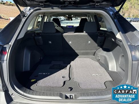 Used 2023 Toyota RAV4 LE image 27