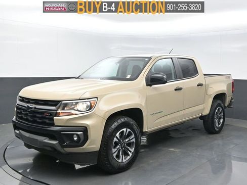 Used 2022 Chevrolet Colorado Z71 AWD/4WD image 1