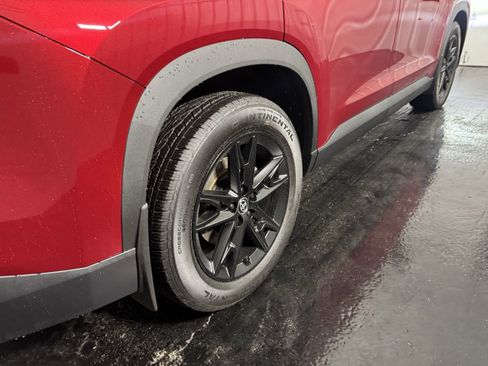 New 2026 Toyota Grand Highlander image 16