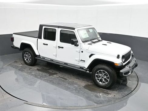 Used 2024 Jeep Gladiator Sport AWD/4WD image 31