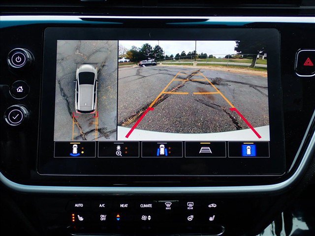 Used 2023 Chevrolet Bolt LT w/ Infotainment Package FWD image 17