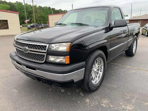 Used 2004 Chevrolet Silverado 1500 W/T image 6