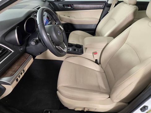 Used 2018 Subaru Outback 2.5i Limited AWD/4WD image 15